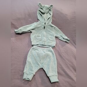 ✨️Kids 5/$40✨️ Carter's Newborn Baby Teddy Hoodie and Pants Set